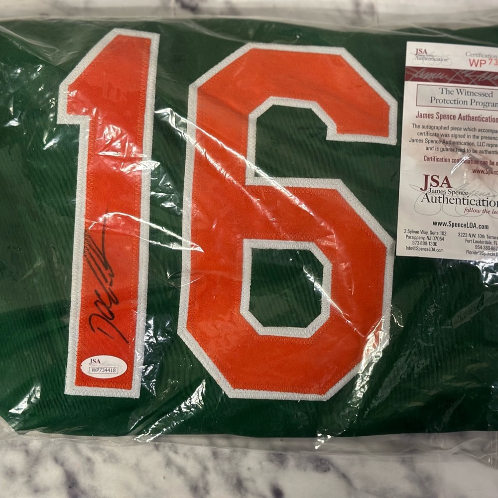 Dwight Goodwin autograph jersey